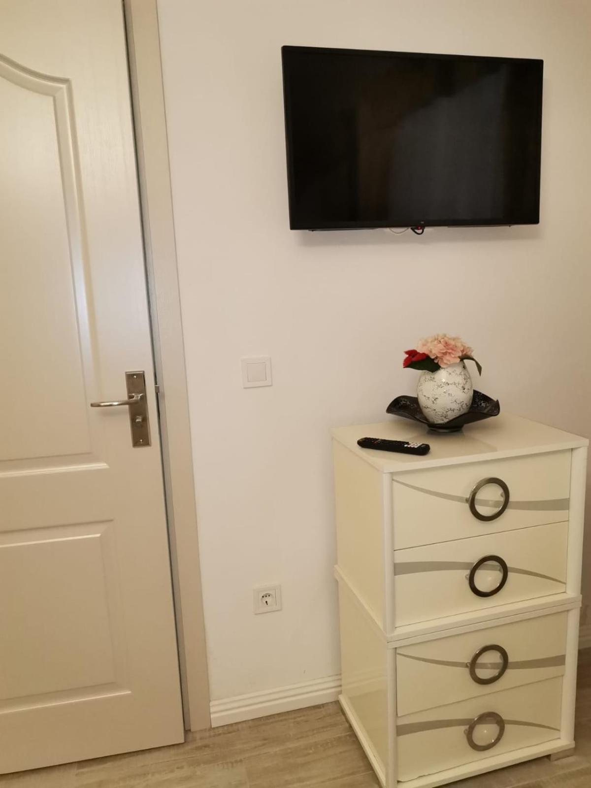 Old Town Faurului Apartment Sibiu Luaran gambar